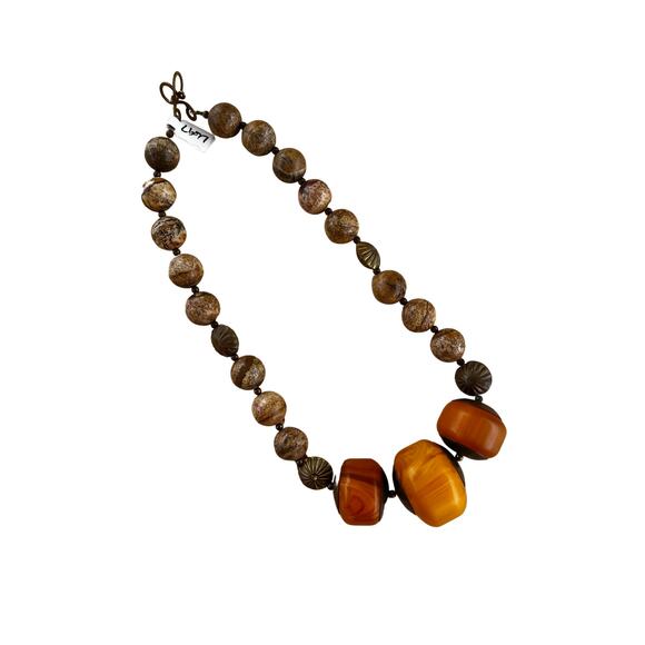 Vintage Jasper Stone Bead and Lac Resin Plastic Necklace - Picture 2 of 9